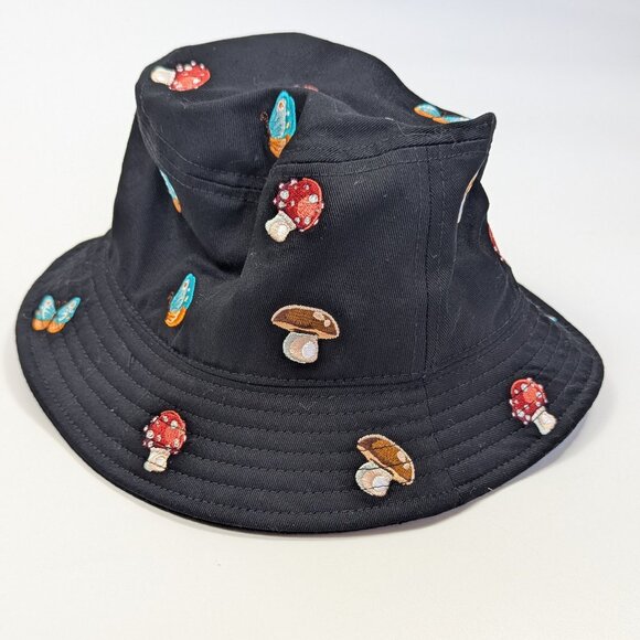 Mushroom & Butterfly Embroidered Bucket Hat Unisex OSFM - Picture 3 of 6